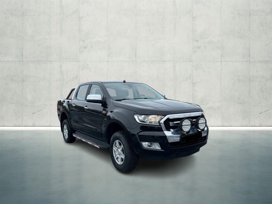 Ford Ranger sur chantier