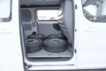 Capot moteur ouvert montrant le compartiment diesel