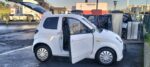 Siège conducteur en cuir, assise et dossier visibles