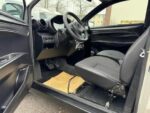 Plan rapproché du levier de vitesse automatique