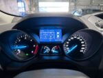 Angle montrant la ligne de toit et les barres de toit