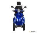 Angle avant du scooter avec tableau de bord et éclairage complet visibles