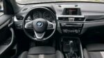 Détail de la console centrale avec levier de vitesses automatique