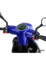 Photo des roues gonflées et de la direction avant